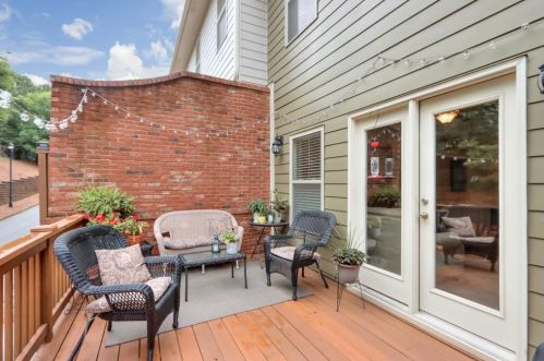 7360 Glisten Ave, Atlanta GA 30328-2876 exterior