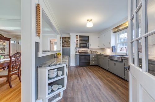 212 Hopkinton Rd, Concord NH 03301-7911 exterior