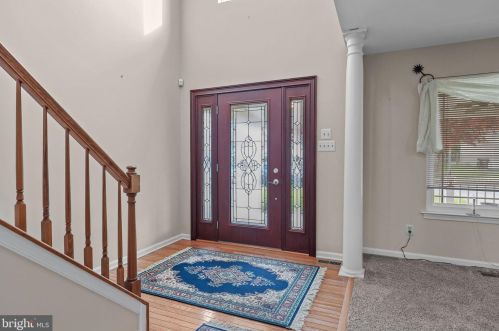 2819 Lee Dr, Jamison PA 18929-1047 exterior