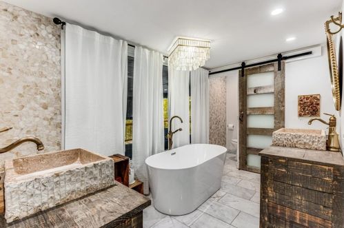 7105 Brandon Mill Rd, Atlanta GA  30328-1922 exterior