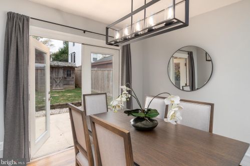 9712 Nassau Ln, Silver Spring MD  20901-2526 exterior