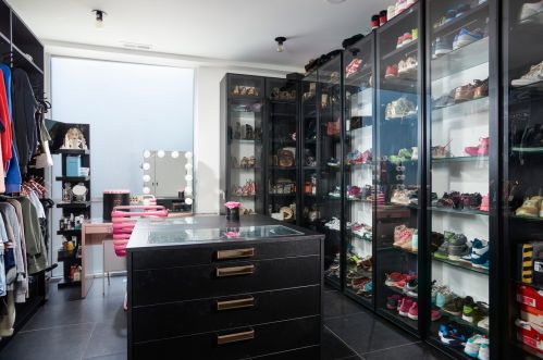 1257 Wolcott Ave, Chicago IL 60622-3675 exterior