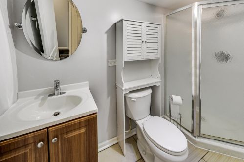 2947 Avers Ave, Chicago IL 60623-4543 exterior