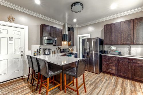 5354 Marshfield Ave, Chicago IL 60620-4958 exterior