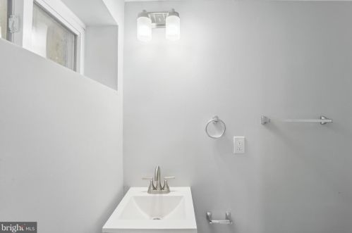 3964 Ames St, Washington DC  20019-3357 exterior