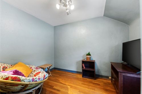 715 Gaywood Dr, Pittsburgh PA 15235-4144 exterior