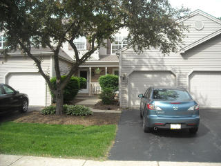 1540 Foxcroft Dr, Aurora IL  60506-1253 exterior