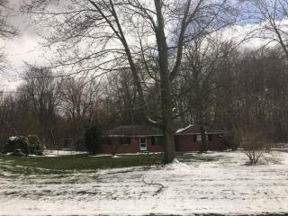 4300 B Ave, Plainwell MI  49080-8917 exterior