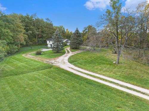 3890 Knapp St, Grand Rapids MI 49525-9602 exterior