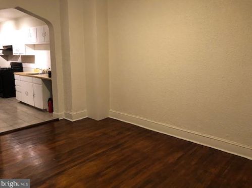 362 Rusling St, Trenton NJ 08611-1441 exterior