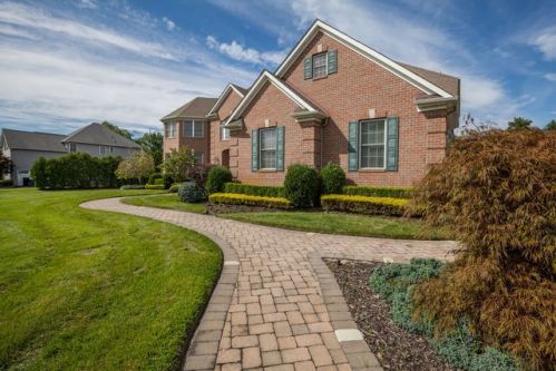 341 Karen Ct, East Freehold, NJ 07728-9361