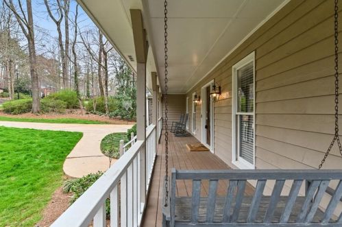 7115 Cherry Bluff Dr, Atlanta, GA 30350-1029