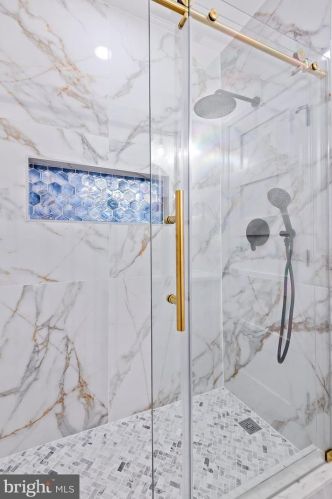 1551 4th St, Washington DC  20001-1905 exterior