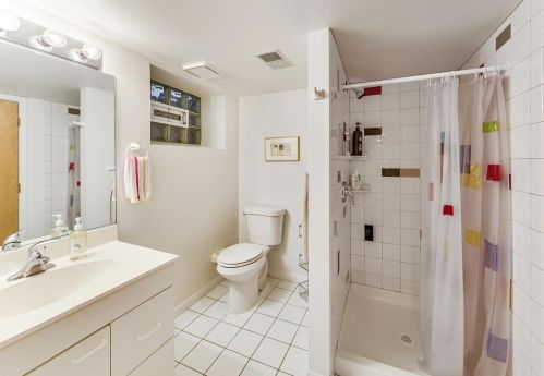 322 Kenmore Ave, Elmhurst IL 60126-3518 exterior