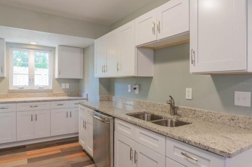 5602 Gateway Dr, Tampa FL  33615-4123 exterior