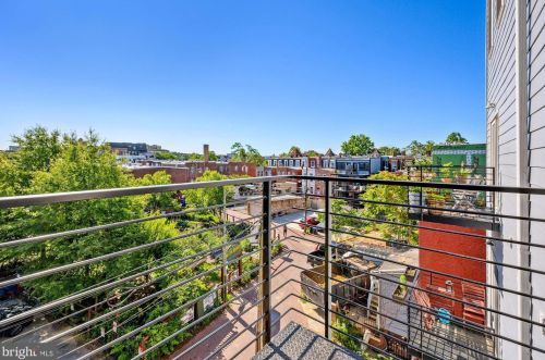 3325 11th St, Washington DC  20010-2405 exterior