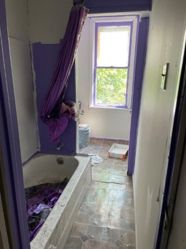 2316 Atmore St, Pittsburgh PA 15212-2802 exterior