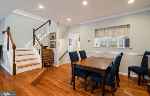 6005 Kestner Cir, Alexandria VA  22315-4834 exterior