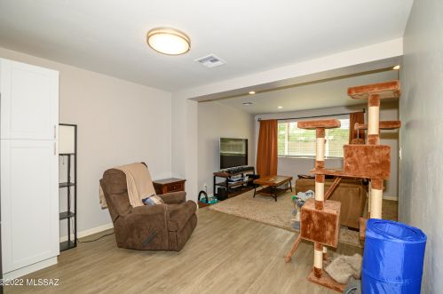 5026 Scarlett St, Tucson AZ  85711-4341 exterior