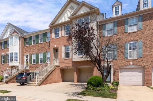 6195 Manchester Park Cir, Alexandria, VA 22310-4951