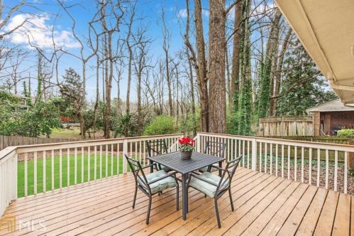 1474 Lavista Rd, Atlanta GA 30324-3848 exterior