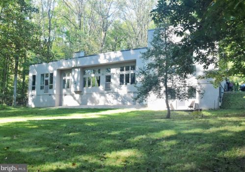 230 Farmington Rd, Accokeek, MD 20607-9741