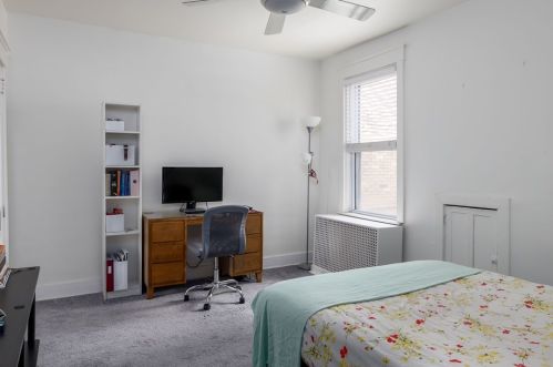 2219 Wightman St, Pittsburgh PA  15217-2065 exterior