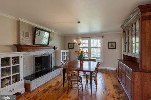 426 Dolly Dr, Lancaster PA 17601-3619 exterior