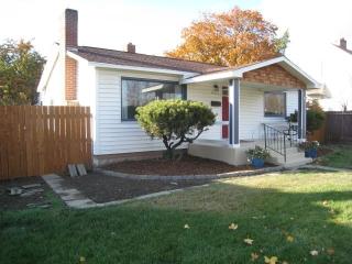 4011 Washington St, Spokane, WA 99205-1127