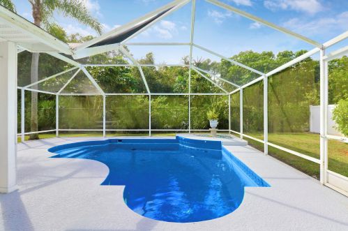 1826 Leafy Rd, Fort Pierce FL  34953-1392 exterior