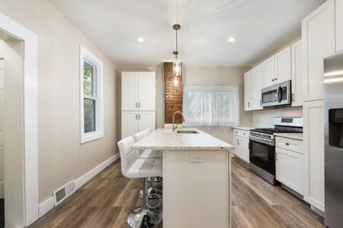 22 Millbridge St, Pittsburgh PA 15210-1071 exterior