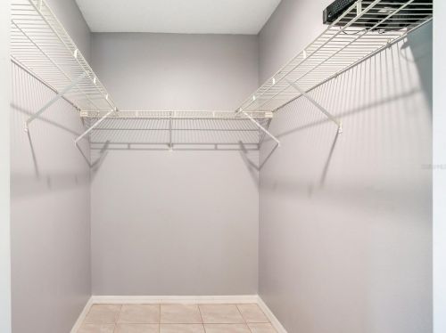 9114 Camino Villa Blvd, Tampa FL 33635-1066 exterior