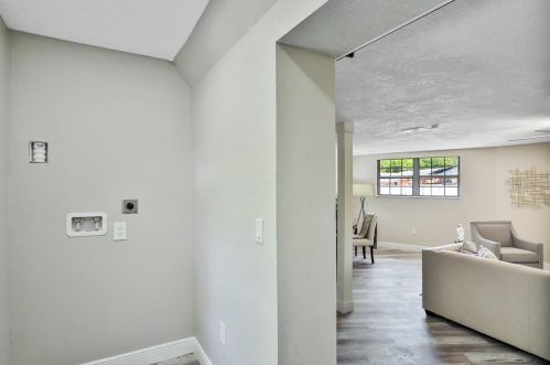 401 Floriland Ave, Tampa FL  33612-7809 exterior