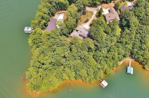 2724 Northlake Rd, Gainesville GA 30506-1835 exterior