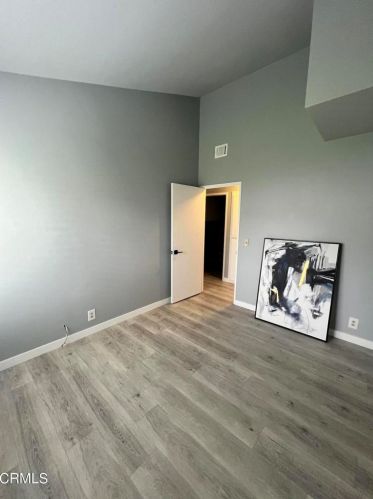 636 Holly Ave, Oxnard CA  93036-1931 exterior