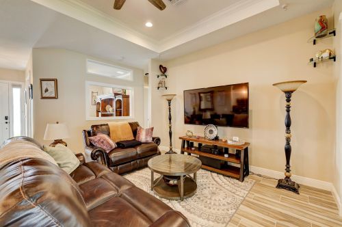 5809 Blue Bonnet Ct, Fort Pierce FL  34986-4186 exterior