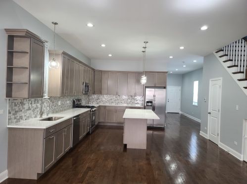 912 Monticello Ave, Chicago IL  60651-3949 exterior