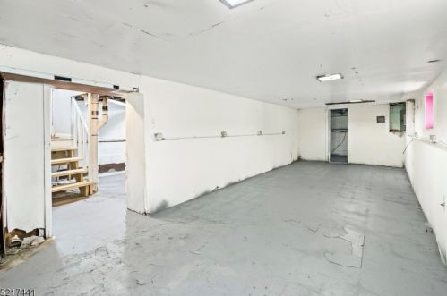 305 Isabella Ave, Irvington NJ  07111-2507 exterior