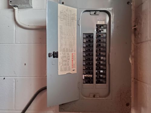 3414 78, Milwaukee WI 53219-3823 exterior