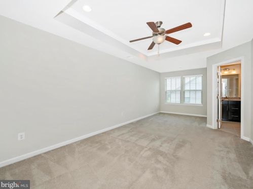 22213 Broadway Ave, Clarksburg MD 20871-3430 exterior