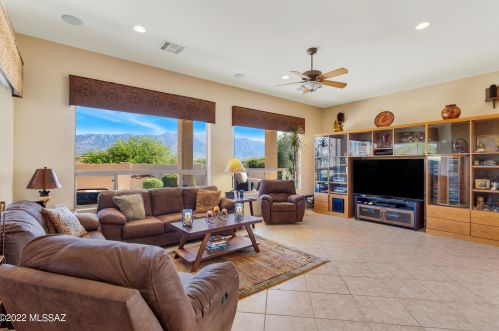 38357 Granite Crst Dr, Tucson AZ 85739-1748 exterior