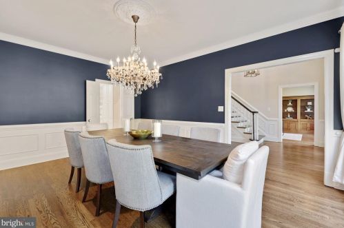 10028 Avenel Farm Dr, Rockville MD  20854-5412 exterior