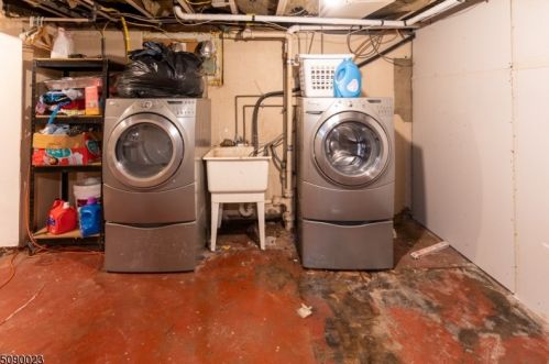 312 36th St, Paterson NJ 07504-1716 exterior