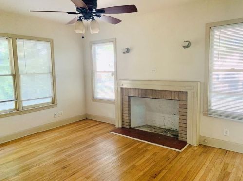 4406 Bennett Ave, Austin TX 78751-1609 exterior