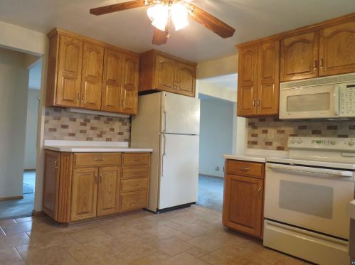 4211 Dodge St, Duluth MN 55804-1448 exterior