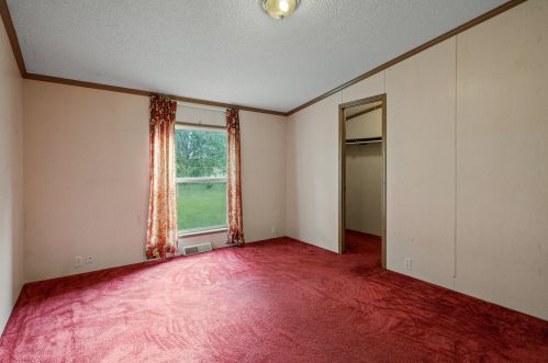 663 Maple Is Rd, Meskegon MI 49442-9479 exterior