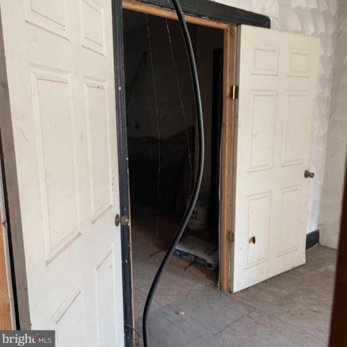 1422 21st St, Philadelphia, PA 19146-4510