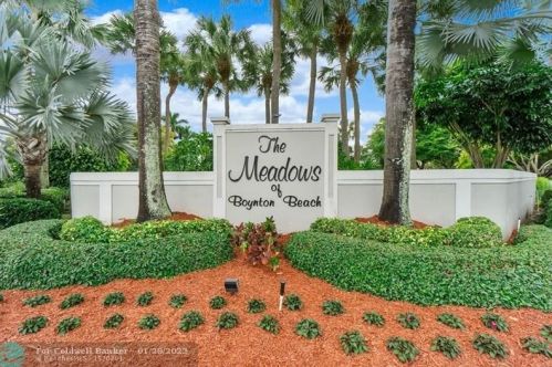 63 Baytree Ln, Boynton Beach, FL 33436-9114