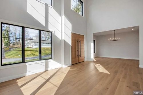 116 Lk Rd, Demarest NJ 07627-2236 exterior