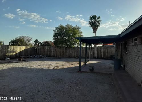 3091 Eastview Ave, Tucson AZ 85730-2931 exterior